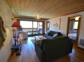Appartement de standing calme, proche des pistes, avec balcon, terrasse, et garage privé aux Gets - FR-1-623-85